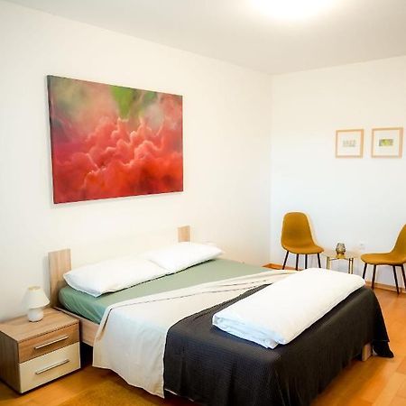 Apartment Rondo Pula Lovely And Sunny ภายนอก รูปภาพ