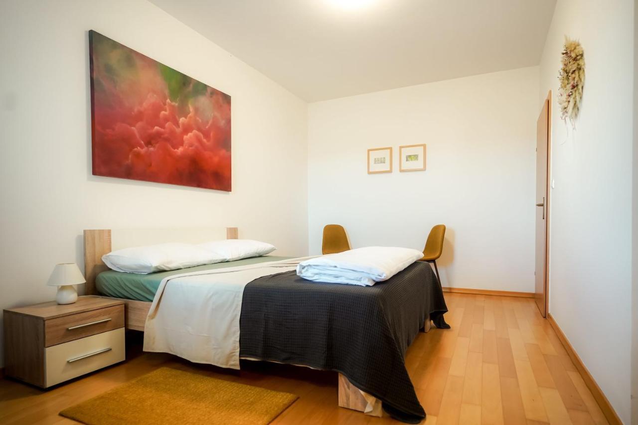 Apartment Rondo Pula Lovely And Sunny ภายนอก รูปภาพ