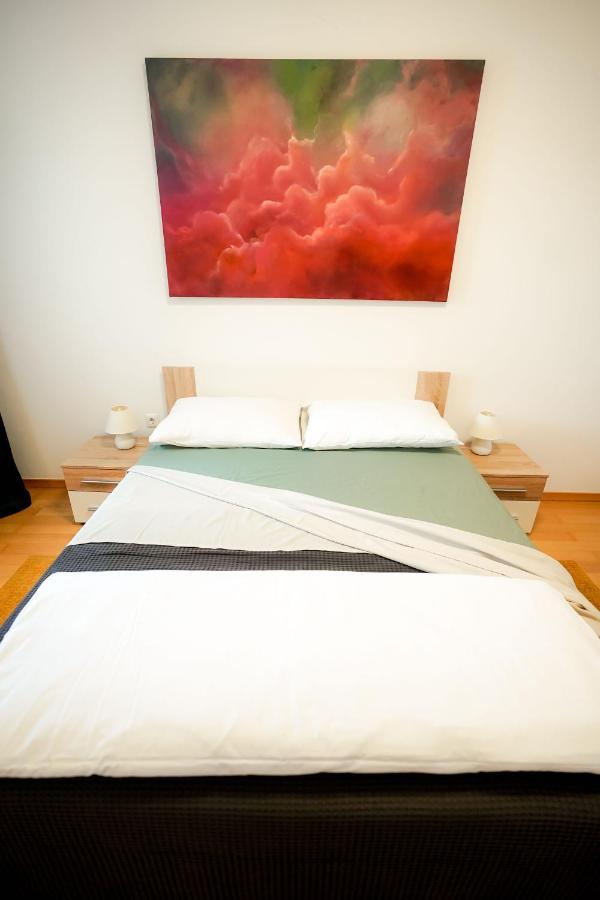 Apartment Rondo Pula Lovely And Sunny ภายนอก รูปภาพ